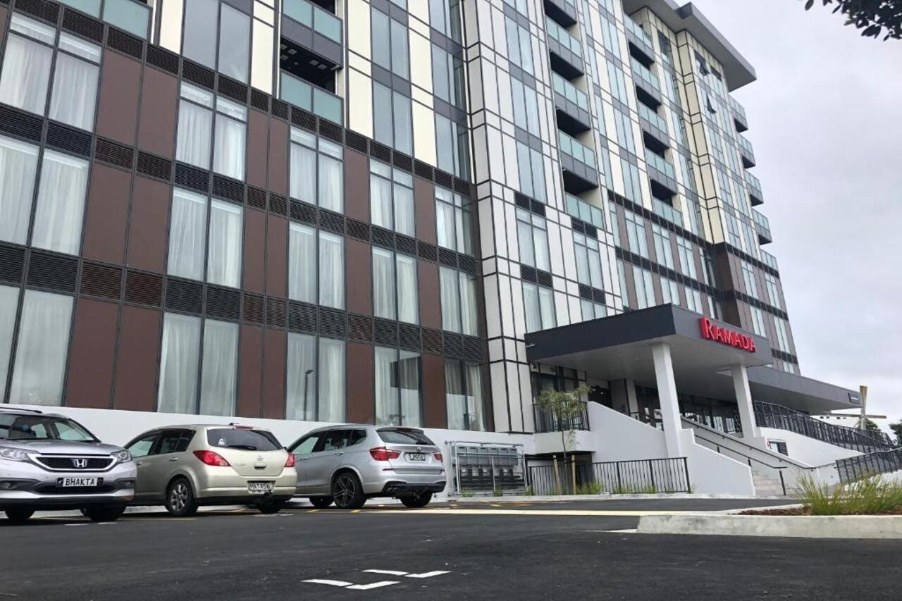 Ramada Suites By Wyndham Auckland Manukau Pacfic Centre 外观 照片
