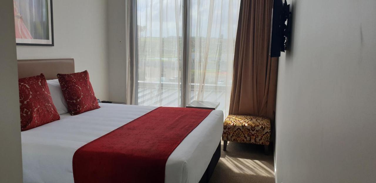 Ramada Suites By Wyndham Auckland Manukau Pacfic Centre 外观 照片