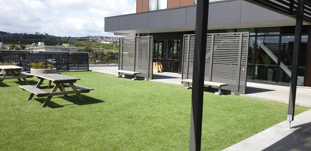 Ramada Suites By Wyndham Auckland Manukau Pacfic Centre 外观 照片
